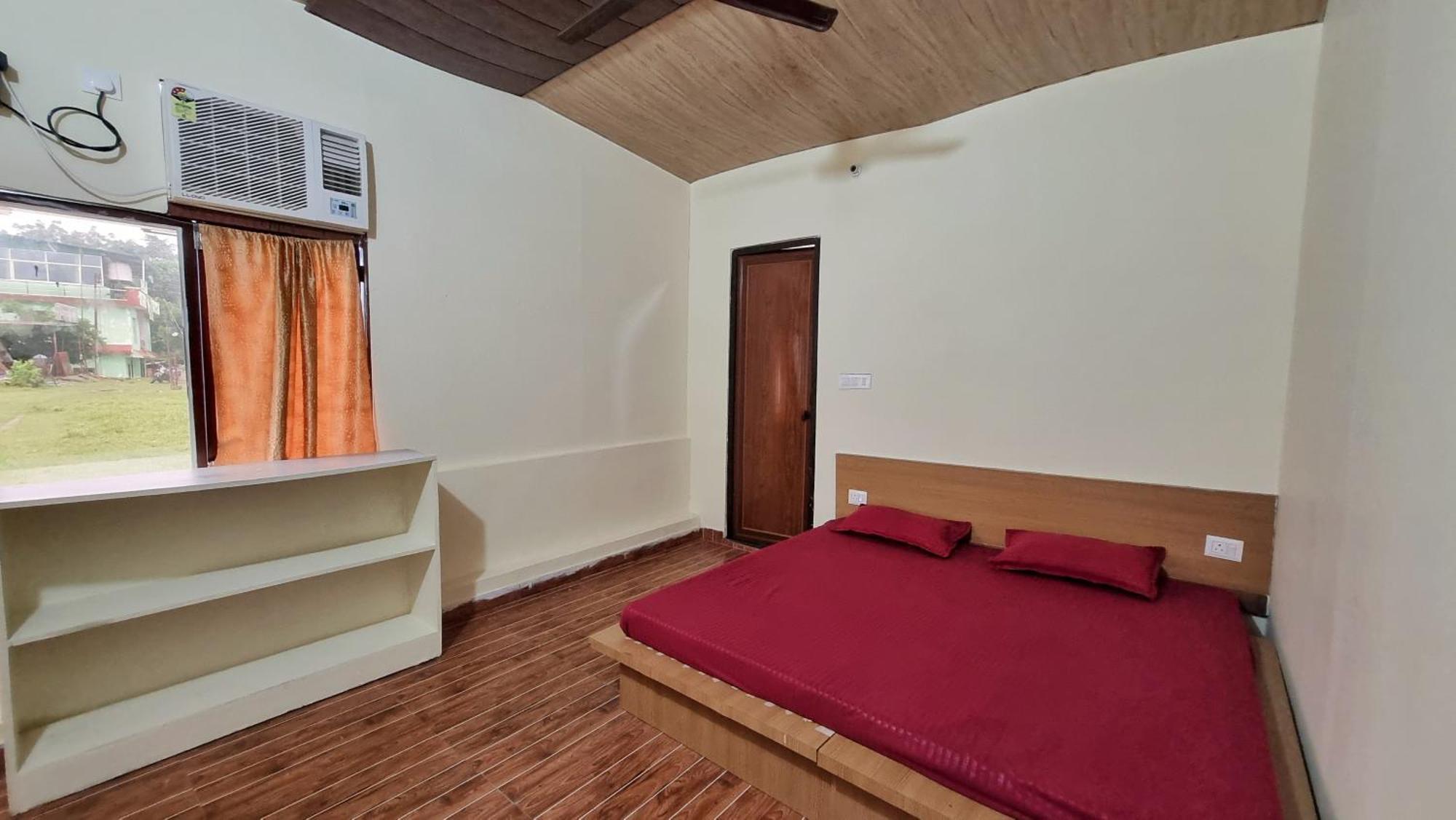 Landlopers Hostel Rishīkesh 外观 照片