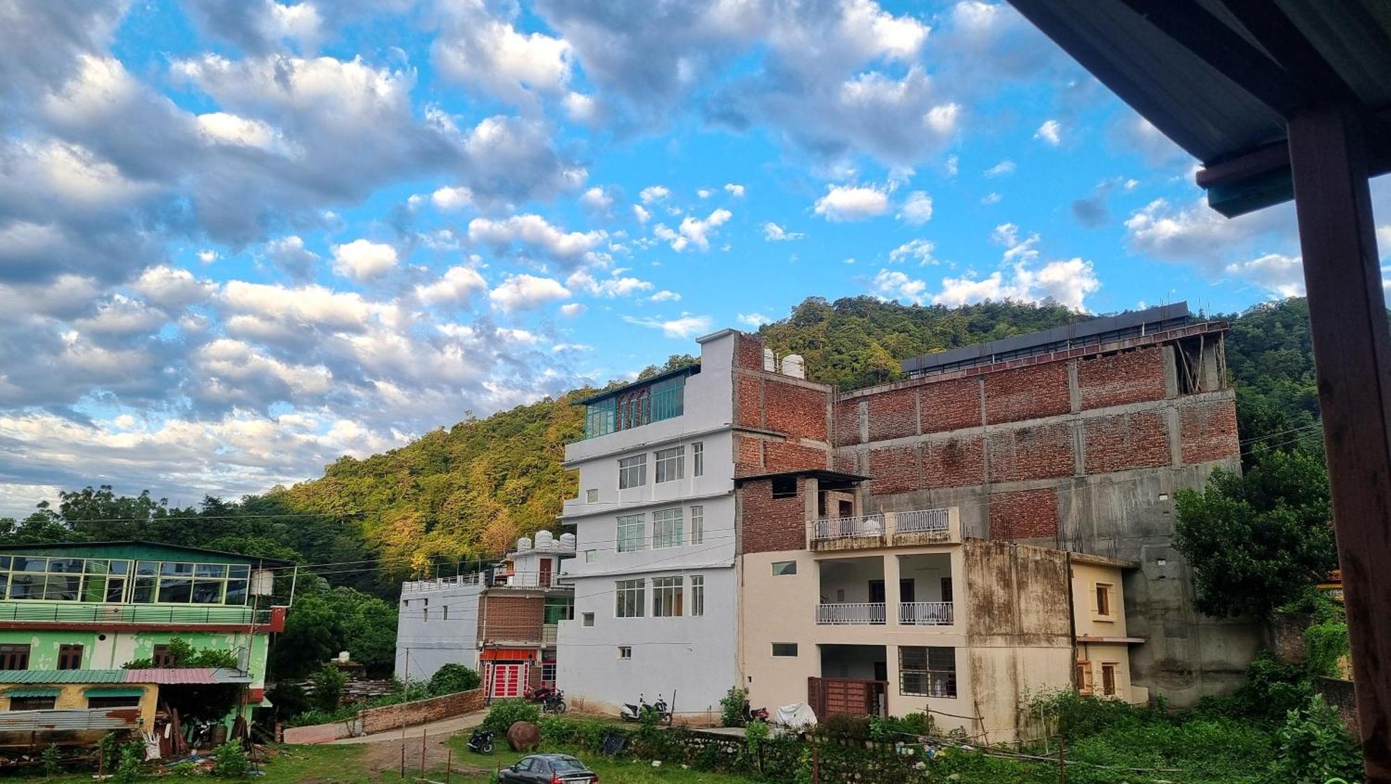 Landlopers Hostel Rishīkesh 外观 照片
