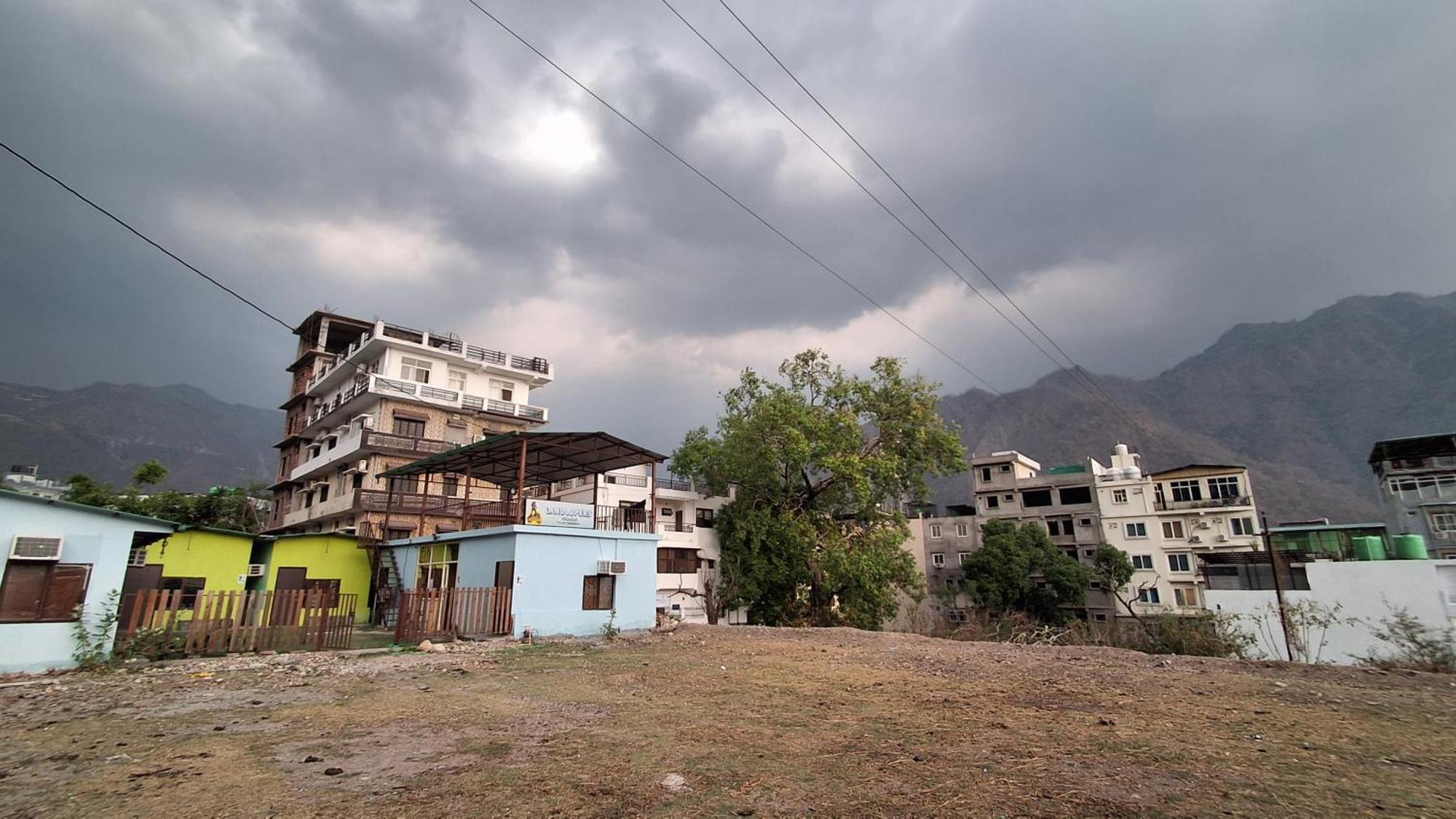 Landlopers Hostel Rishīkesh 外观 照片